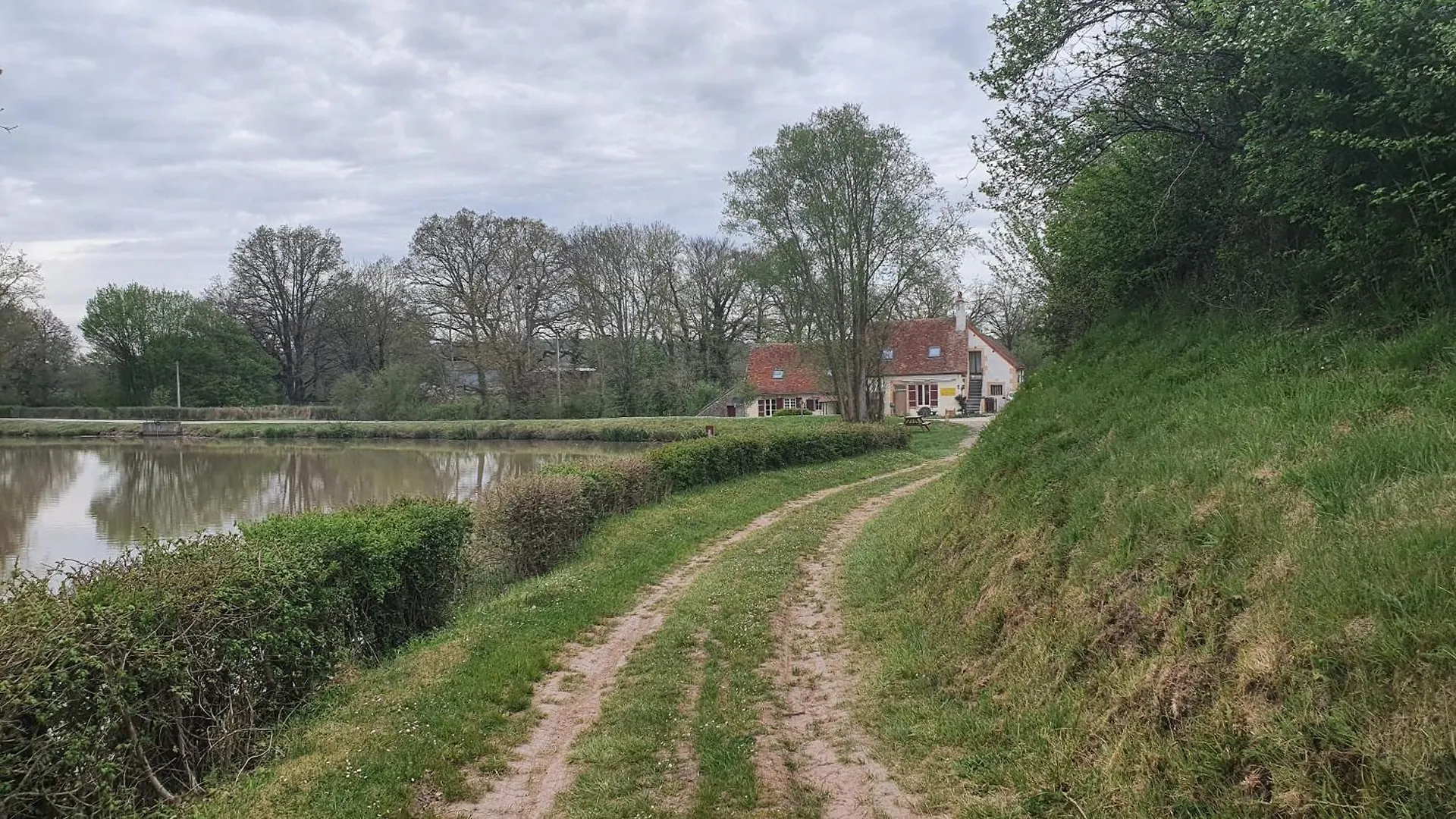 Apartmán Le Coeur Du Moulin Saint-Aubin-le-Monial Francie